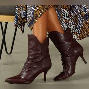VINCE CAMUTO Andrissa ruched Red leather woman dress 3" Stiletto dress boot 8.5